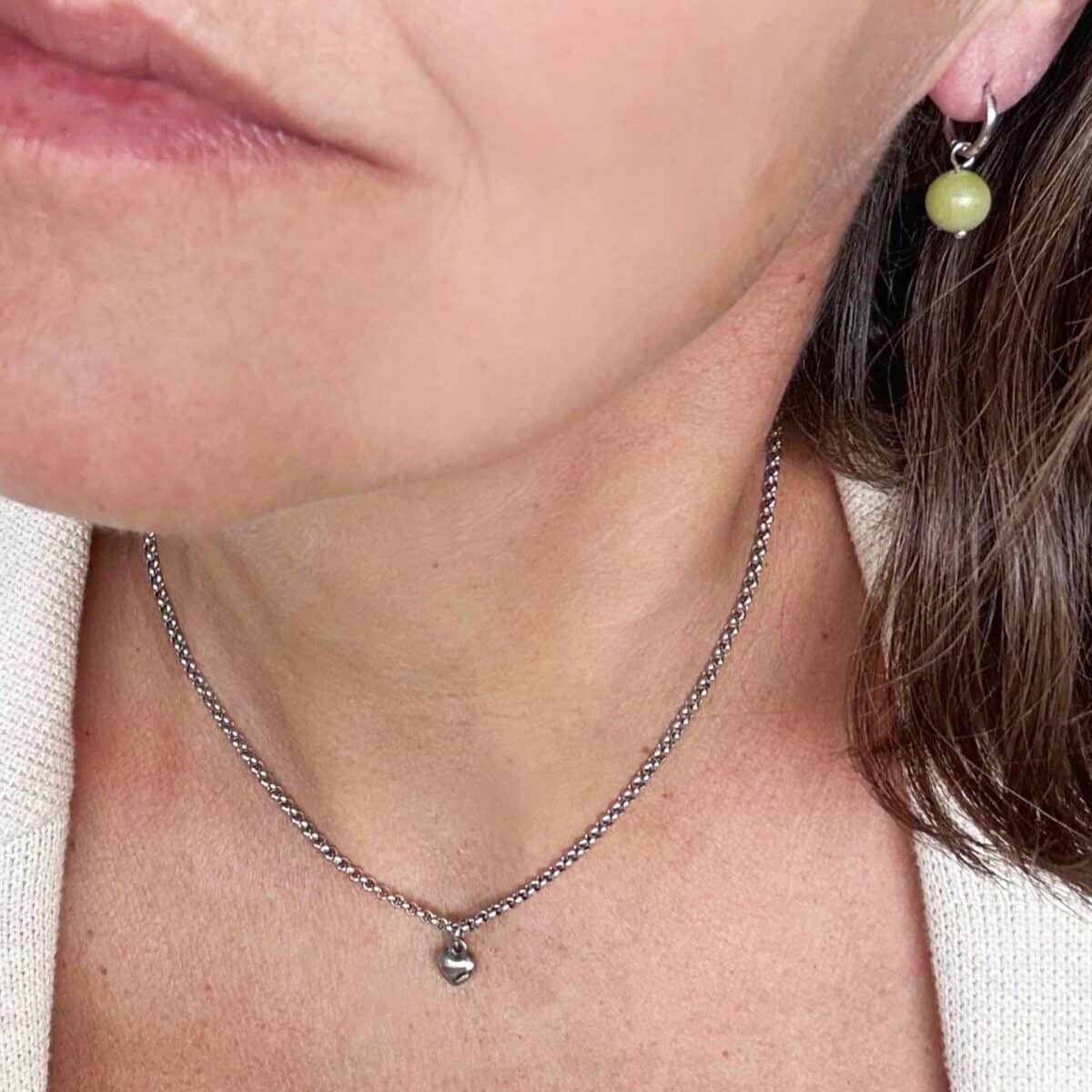 Zilveren ringen met kraal van groen Serpentijn - Coco + zilveren ketting met bolletje - Jina
