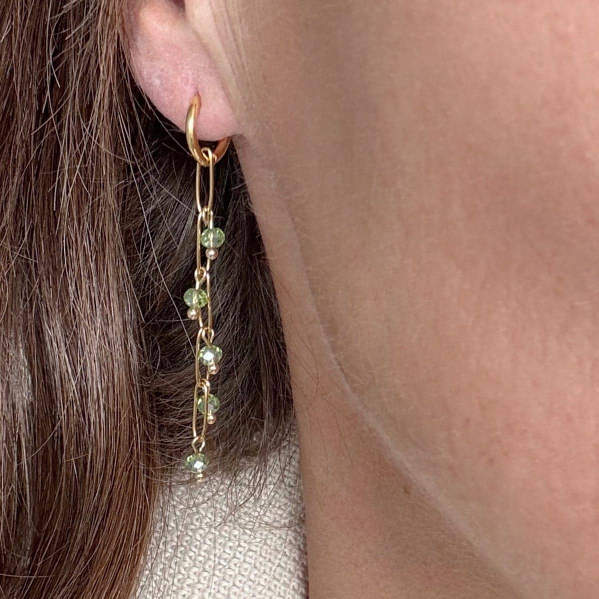 Gouden oorbellen met groene kralen - Donini